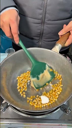 “Crunchy Popcorn Recipe 🍿 Delicious Homemade Treat”#PopcornRecipe #SnackIdeas