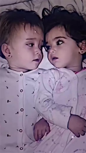 ‏و مِن لُطفِ اللَّه بنا ،أنّ انكِسارَ الرّوحِ لا يُرَى 🖤🍂