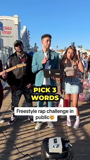 Freestyle rap challenge in public🤯 | Rapchallenge