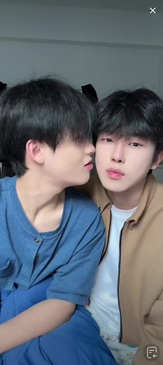 Live from China: Abang and DDZ's Douyin Moments