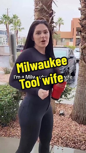 we get all the Milwaukee Tool guys perks and more 😌 #toolup #milwaukeetools #packout #bluecollar #contractorlife #tradies