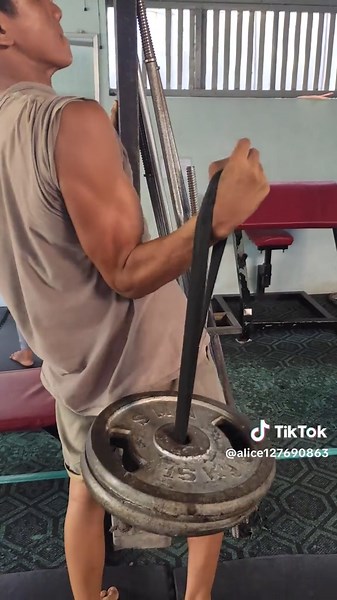 32.5kg Backpressure@BEMT - ( ARM WRESTLING N.P.T ) @David fan(ARMWESTLING) @HLA ^(Armwrestling)^💀 @Tempothwingyi @Htet. Naing @Nay. pyi. TAW Top. 1💪🏆☠️ @ဝက်ဝံရီး 🐻 @kyaw Min htet #armwrestling #armwrestling #fyp #fyp #BEMT #BEMT #BEMT