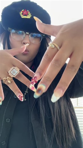 Stylish Winter Puffer Jacket Trends for Women