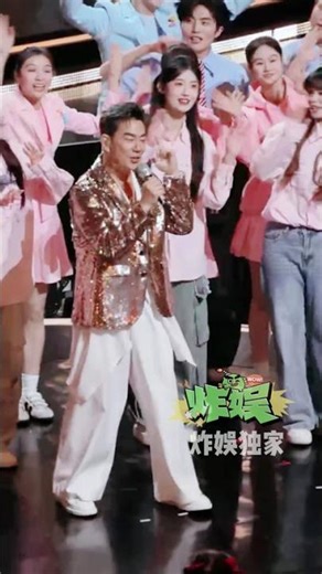 任贤齐今年本命年哦，重唱心太软，是80后的童年吧\n#任贤齐 #湖南卫视小年夜 #金曲 #直拍