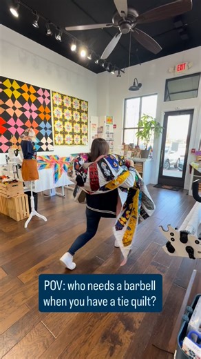 Y’all this tie quilt is SO HEAVY. It contains 180 mostly Disney ties, and finished at 84 1/2 x 108! It’s an incredible display of a career of tie collecting and could definitely double as a weighted blanket 😂 | String & Story