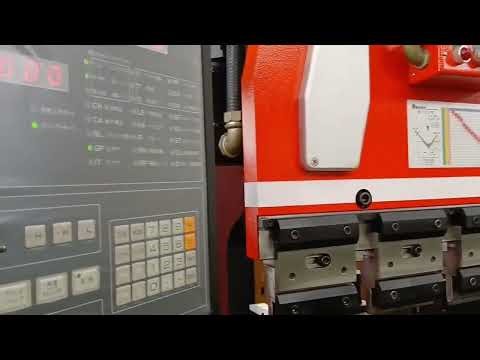 アマダ製　プレスブレーキ　RG-80(NC-9EXⅡ)