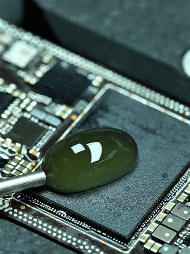 Effective Techniques for Chip Removal in Phone Repair