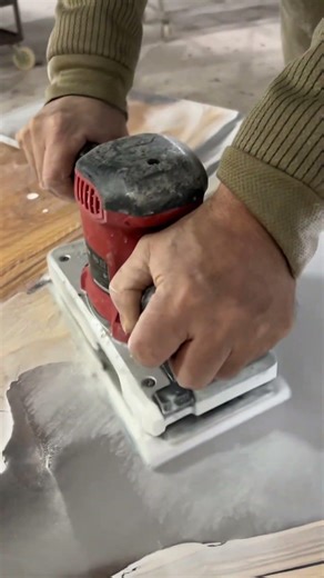 Making a Clear Resin Table – From Wood to Glass 🌊✨