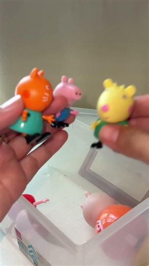 Peppa 🐽 and fams packed 😂 #trending #funny #peppapig #shorts #viral