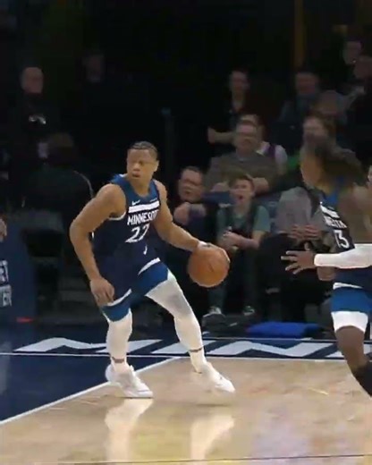 Julius Randle throws down the windmill for 41 PTS to hit a new season high! 🚀