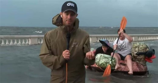 Florida man rowing inflatable duck interrupts live reporting during Hurricane Idalia on August 30