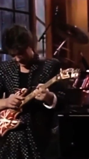 Eddie Van Halen - SNL #guitarsolo #evh #eddievanhalen #guitar | Shred Music TV