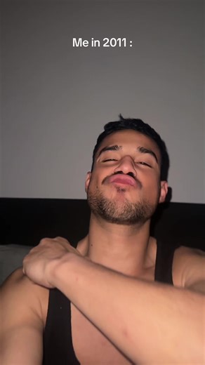 Mastering the Lunch Table: Tips for Social Success