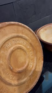 An assortment of gently used bakeware, (pampered chef) just arrived! Pieces are between $15 to $22 each. Get yours before the hoarders do! Come to the thrift room Real Wood Works #pamperedchef #woodswan #thriftstorefinds | Sherry Barrow