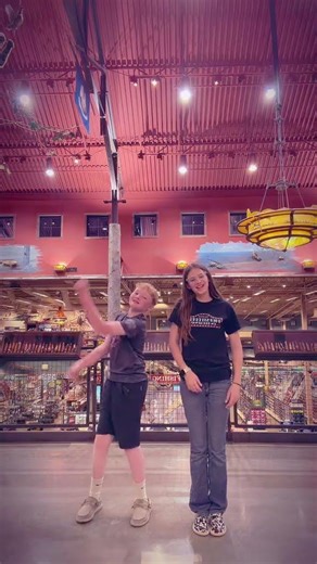 me and my friendddd (not my sound) #viral #xyzbca