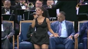 SEE IT: Ariana Grande singing 'You Make Me Feel Like A Natural Woman,' at Aretha Franklin's funeral. https://cbsloc.al/2oqt9ab #ArethaHomegoing #ArethaFranklinFuneral | CBS New York