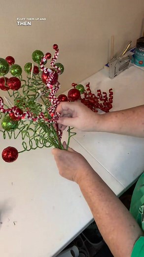 1.3M views · 12K reactions | Here’s info on how to make a #treetopper for your #christmastree this year! You can shop online for supplies or find them at #hobbylobby or #michaels #diychristmas | JustWreathinAroundTX | Facebook