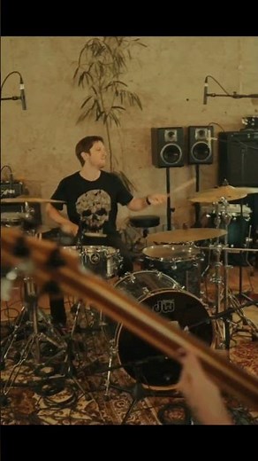 The Maniax " New single " OUT NOW #themaniax #alternativerock #newmusic #single