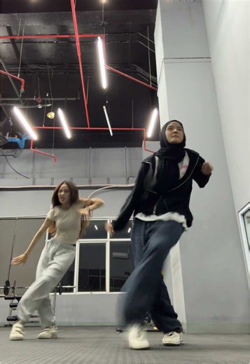 Dance Choreography with Push 2 Start Moves