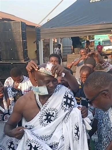 Live Band Performance Transforms Event into a Carnival