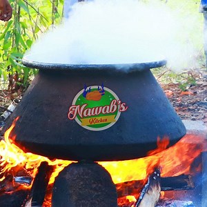 1M views · 31K reactions | Hyderabadi haleem is a type of haleem popular in the Indian city Hyderabad. Haleem is a stew composed of meat, lentil and pounded wheat made into a thick paste. It is originally an Arabic dish and was introduced to the Hyderabad State by the Arab diaspora during the Nizam's rule. We prepared huge quantity of Chicken haleem so watch this video. | Nawab's Kitchen | Facebook