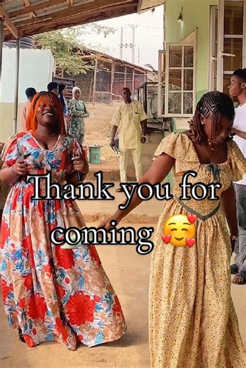 Thanksgiving Service Overfilled with Joy and Worship