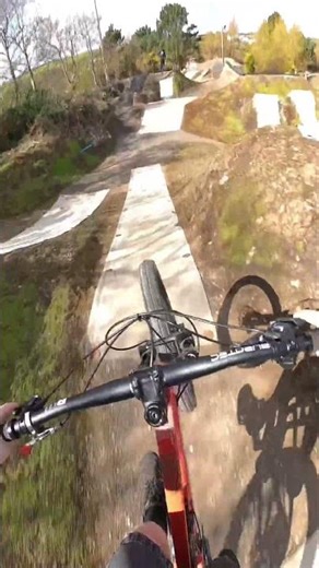 Some clips from the track portreath last Saturday. #mtb #mountainbiking