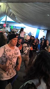 Gracias a toda la bandera rockanrolera que adquirió los productos de rock revolución | Rock Revolucion