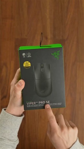 The Razer Viper V3 Pro SE keeps everything players trust about the shape, speed, and control.