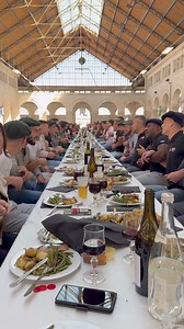 Un incontournable pendant les banquets ! Ici à Bourges. Oui c’est simple, ce n’est pas du grand art mais qu’est ce que ça fait du bien ! 🤩 #banquet #copains #terroir | Le Canon Français