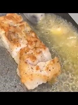 How do I pan fry a cod fillet without it breaking in the pan