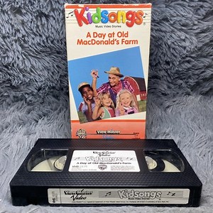 Kidsongs - A Day at Old MacDonald's Farm VHS Tape 1985 Children's Video Music | eBay