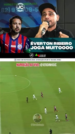 Qualquer jogada de Everton Ribeiro tem um toque diferente. Ele não joga, ele faz poesia. Olha essa invertida de jogo sem olhar. #evertonribeiro #bahia #futebolarte #futebolbrasileiro #jerdinhojc
