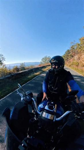 Shenandoah National Park. #beautifulscenery #motorcyclelifestyle
