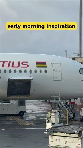 Air Mauritius 🇲🇺 | Airbus A350 ✈️ | early morning inspiration 🤩 love ❤️ this #shorts