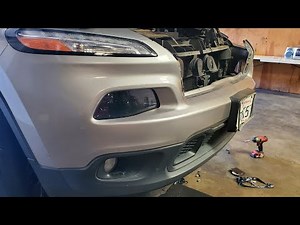 How to: Drop the front bumper on a 2015 Jeep Cherokee U11E9 symptom Solution