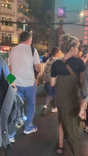 Chinatown Bangkok 🌙 Lumières & ambiance magique – Bangkok Chinatown night vibes ✨