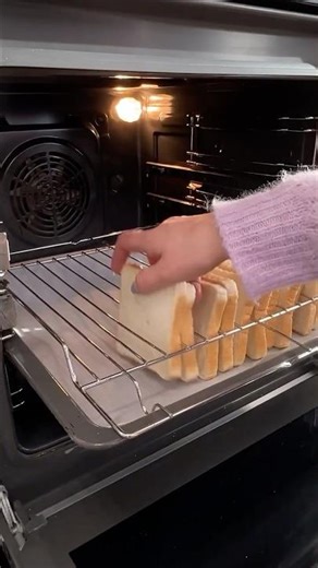 Make Super Crispy Toasts in Minutes