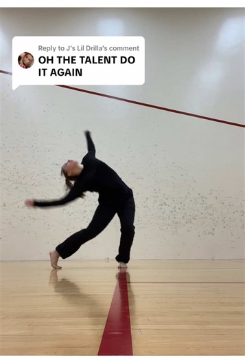 Replying to @J’s Lil Drilla I mean if you insisttttt #mollylong #dance #doubledutchbus #algorithm #blowthisup