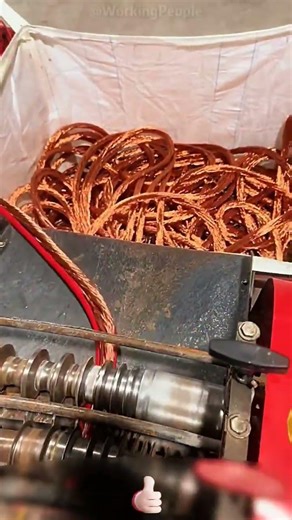 Process of recycling cable stripping 📶🛠️ #shorts