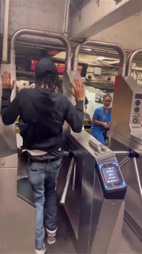 Short civic education lesson.