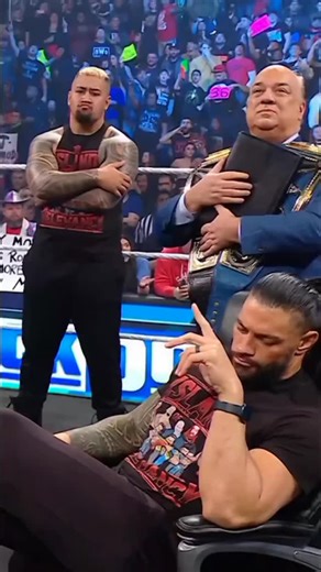 ANURUDH⚡MAURYA on Instagram: "ROMAN REIGNS ☠️ Name: Leati Joseph Anoa’i (Ring name: Roman Reigns) Born: 25 May 1985 (Age 40 in 2025) Pensacola, Florida, USA Height/Weight: 6ft 3in / 120kg Family: Anoa’i wrestling dynasty (father: Sika Anoa’i) Sports background: Georgia Tech football + short NFL/CFL run WWE Debut: 2010 (NXT/FCW) then 2012 main roster with The Shield Singles Career: Multiple world titles, Royal Rumble 2015 winner Persona: Since 2020 “Tribal Chief / Head of the Table” Championship