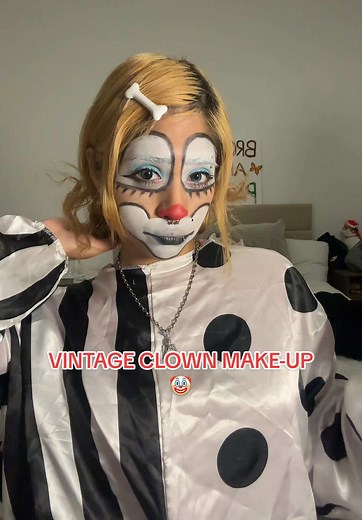 Vintage Clown Doll Makeup Tutorial