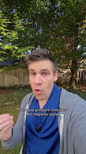 Hand pressure point that stops migraines #migraine #painrelief #acupressure | Kyle Cox