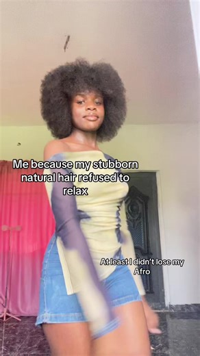 To be fair I had it blown out twice so I guess it doesn’t count #naturalhair #relaxedhair #afrohair