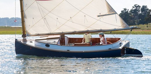 19' Caracal | Arey's Pond Boat Yard