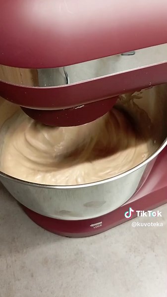 Kinder Bueno torta recept za savršeni desert