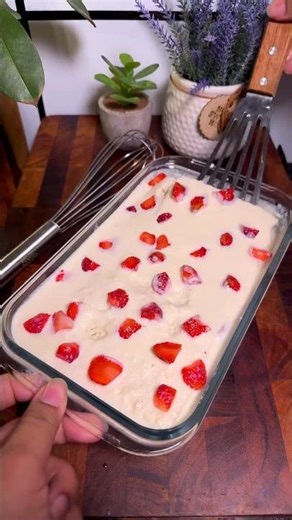 Coconut Bread Pudding Recipe Creamy Coconut Milk Bread Pudding Easy 5-Ingredient Dessert #desert 🎂🤤😋