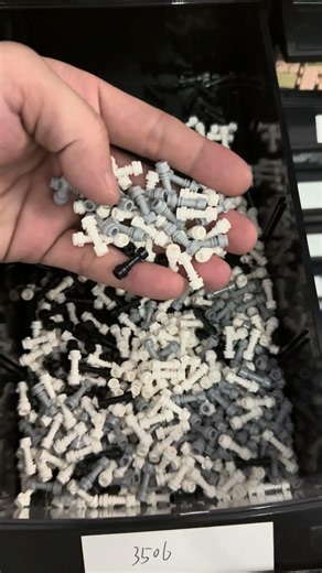 LEGO Part 64567 Minifigure, Weapon Lightsaber Hilt Straight.