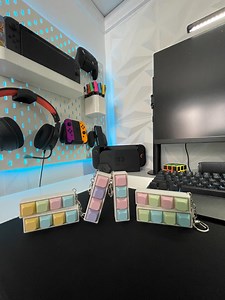 Custom 4-key Mechanical Keyboard Fidget | Clicker Fidget Keychain | Pastel Colours |ASMR | Relaxing | Gift - Etsy
